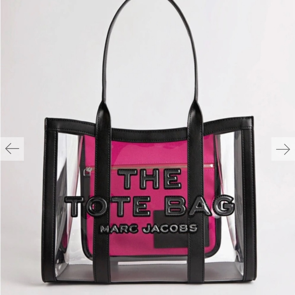 Marc Jacobs
The Clear Medium Tote Bag